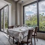 & Restaurant Matanovi Dvori Konukevi 4*