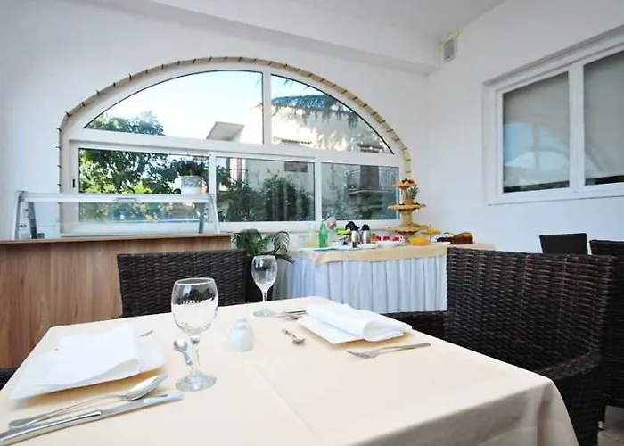 & Restaurant Matanovi Dvori 4*