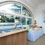 & Restaurant Matanovi Dvori Guest house Sukosan