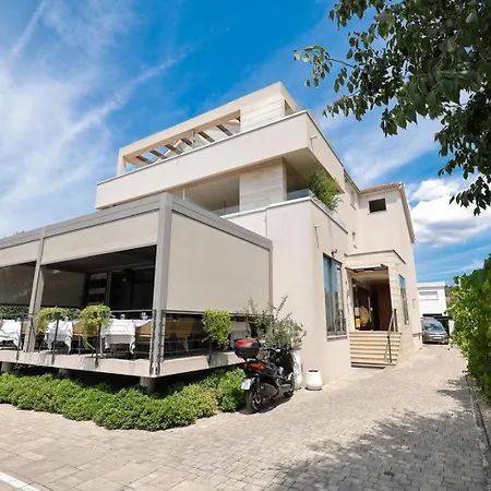 & Restaurant Matanovi Dvori Gasthuis 4*